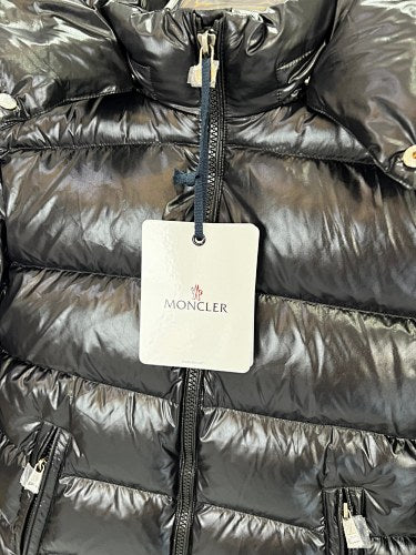 Moncler Black Montbeliard Short Down Jacket with Hood