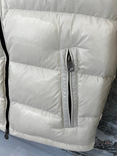 Moncler Ivory Montbeliard Short Down Jacket with Hood