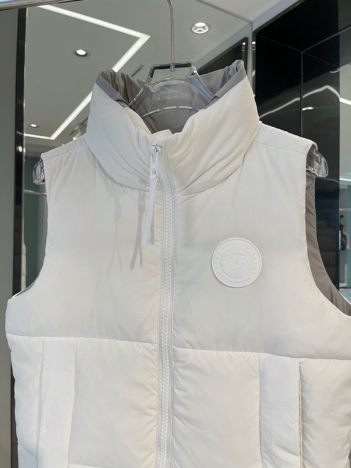 Canada Goose White Down Vest Fusion Fit